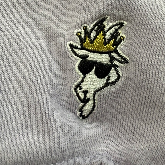 GOAT USA Lavender Hoodie with embroidered Patch - Picture 2 of 6